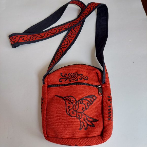 Ganesh Himal Handbags - NWOT  Red Crossbody Bag Cotton Camera Bag or Purse
